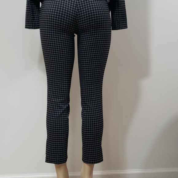 Suit - Picture 9 of 9